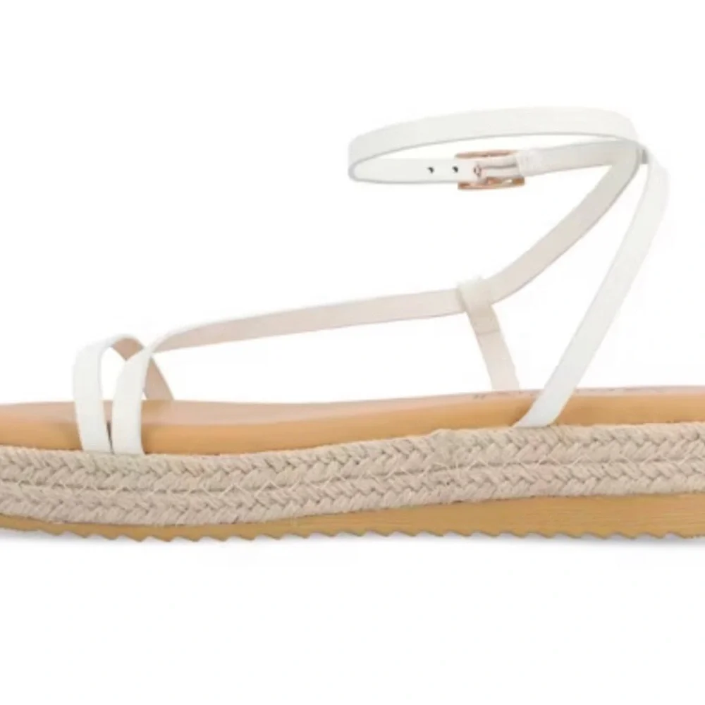 Women’s Strappy Ankle-Wrap Sandals in Cream - Picture 3 of 11